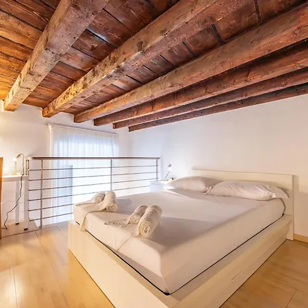 Center's Nest - In The Historic Center * Milano