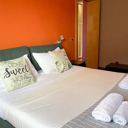 Olimpiadi - Jacuzzi Idromassaggio شقة *