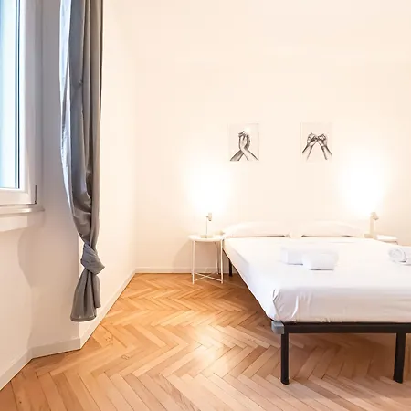 Rrrapido Sant' Ambrogio And - Via Olona Apartamento Milão