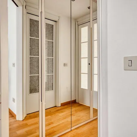 Modern 1 Bedroom Near Gae Aulenti *