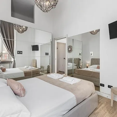 Isola District - Fashion House ميلان