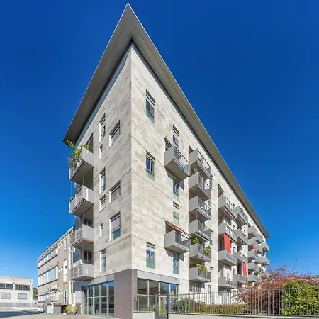 Attico Con Vasca, Posto Auto E Metro Sotto Casa شقة *