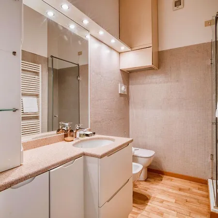 Modern 1 Bedroom Near Gae Aulenti *