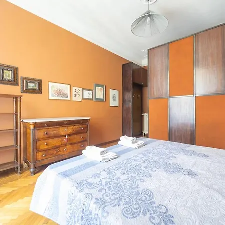 Apartment La Casa Dei Dieci - Stazione *