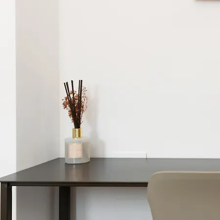 Luxury New - Stazione Garibaldi A 5 Minuti Apartment