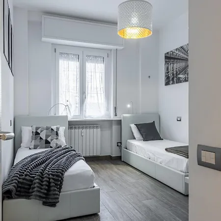 Giambellino Trilocale Accogliente Con Garage Apartamento *