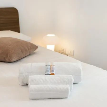 Luxury New - Stazione Garibaldi A 5 Minuti * Milan