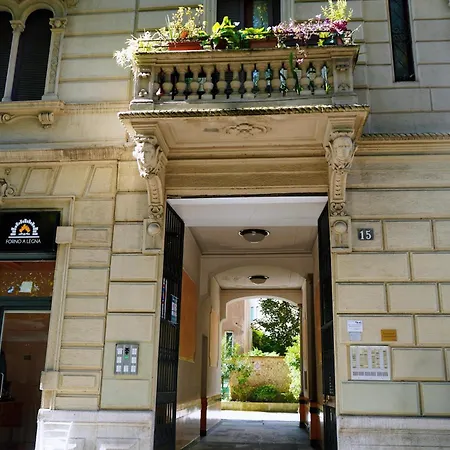 Апартаменты Brand New Steps From Citylife, Sempione, Allianz Mico - Metro Domodossola - Metro Portello - Tram Right Outside To Duomo, Brera, Cadorna Reachable In 15 Min Милан