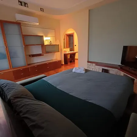 La Tana In Via Boifava In Apartmán Milán