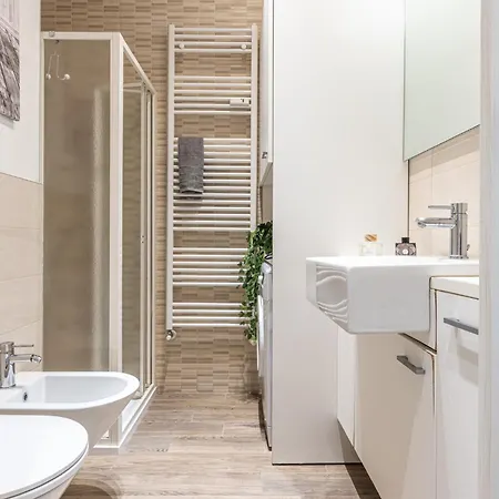 Giambellino Trilocale Accogliente Con Garage * Milán