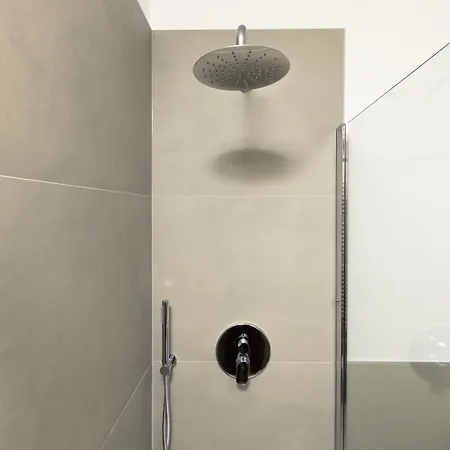 Luxury New - Stazione Garibaldi A 5 Minuti Apartment Mailand