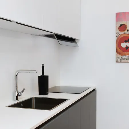 Luxury New - Stazione Garibaldi A 5 Minuti * Μιλάνο