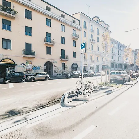 Rrrapido Sant' Ambrogio And - Via Olona Appartamento *