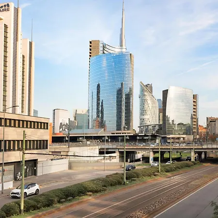 Luxury New - Stazione Garibaldi A 5 Minuti Apartment *