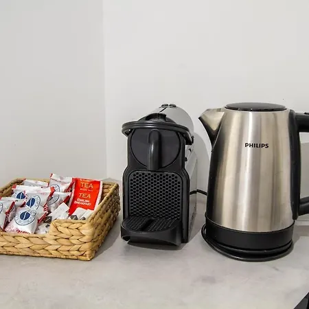 Shopping District -200 Mq - 8 People Apartment *