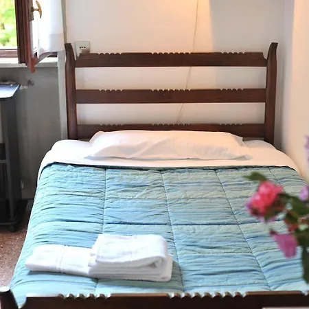 Hostel Ostellolinda