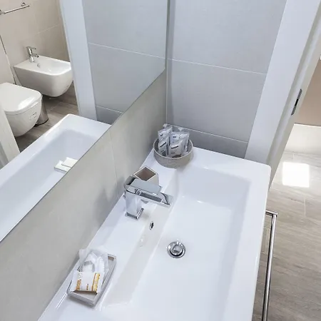 Italianway-cadorna 10a Flat *