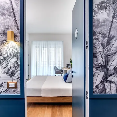Victor Boutique Hotell 3*