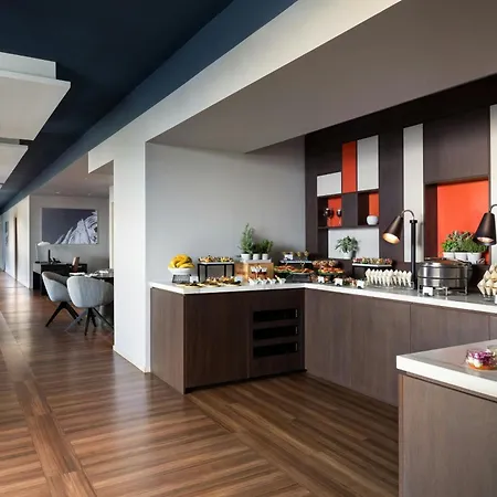 Hotel Sheraton San Siro Mediolan