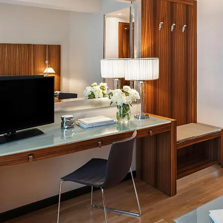 星际安德森酒店 酒店