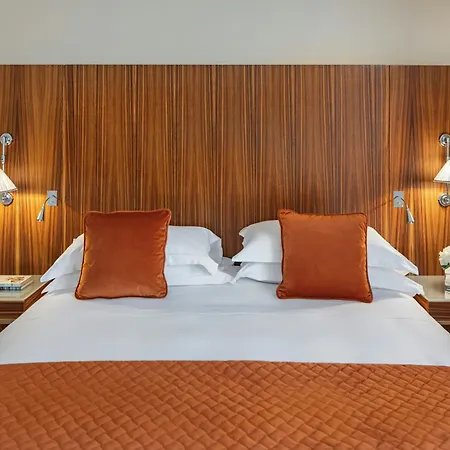 Starhotels Anderson Отель Милан