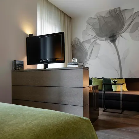 Starhotels Echo Отель