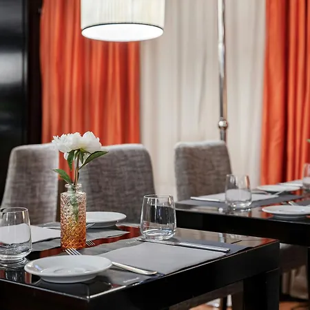 星际安德森酒店 4*