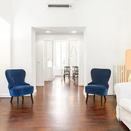 Majno Apartment Milan
