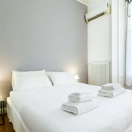 Apartment Majno Milan