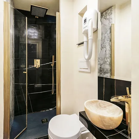 Riviere Private Scala Pensión Milán