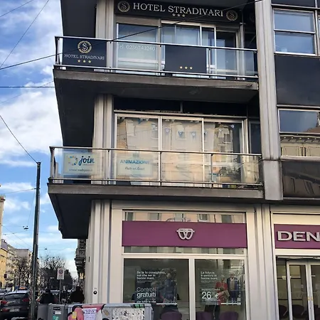 Stradivari 3* Mailand