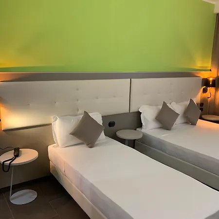 Stradivari Hotel Mailand