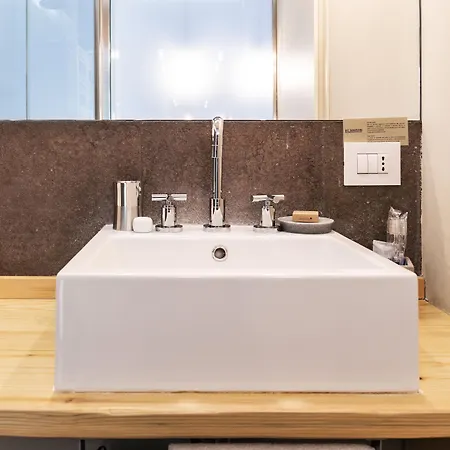 Bc Maison Bed&cafe 4* Milan