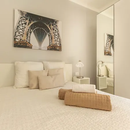 Alessia's Flat - Michetti