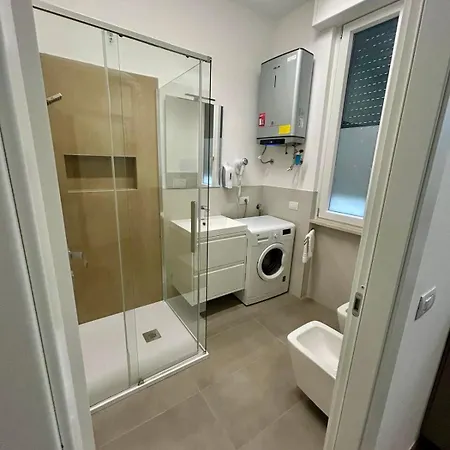 Parea House 2 ميلان