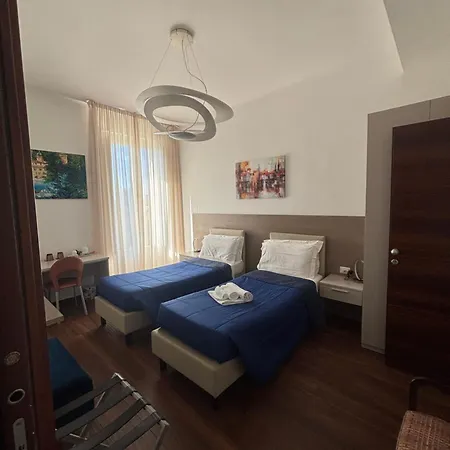 Enjoy Skyline Pensión 4*