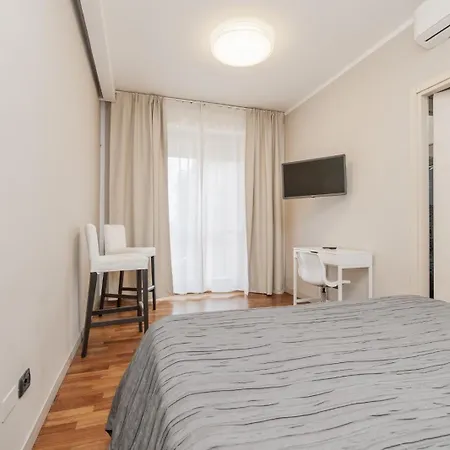 Co&mo A 16 Minuti Da Duomo *