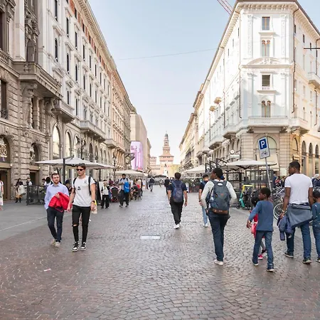 Antica Apartment With Private Outdoor, In The Heart Of Milan Few Steps From Duomo, By Houseinmilano *