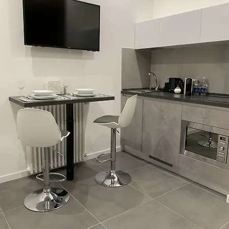 Bossi Apart-hotel