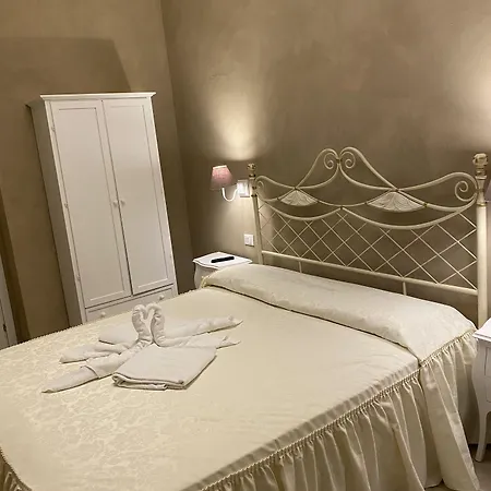 Boutique Calais - Washington * Milan