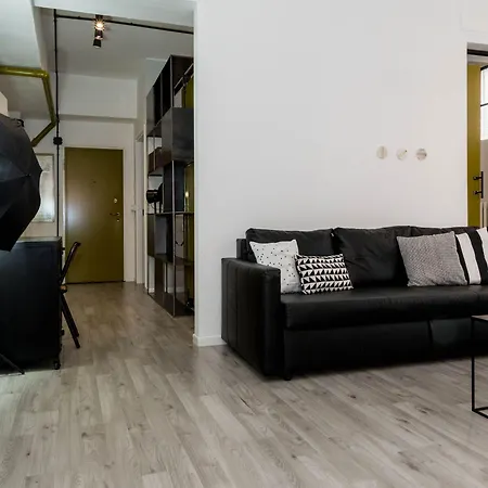 Joivy Exclusive For 4 In Navigli Near Parks Apartment