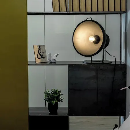 Joivy Exclusive For 4 In Navigli Near Parks Apartmán