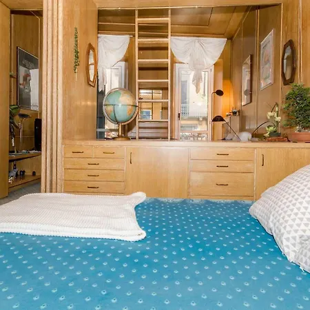 Joivy Charming With Terrace In The Very Heart Of *