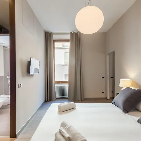 Easyhomes-duomo & Appartement