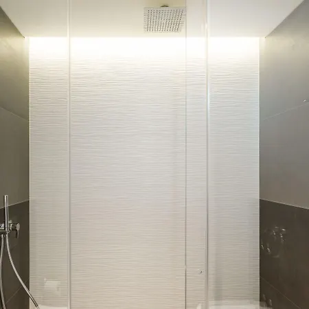 Easyhomes-duomo & Appartamento