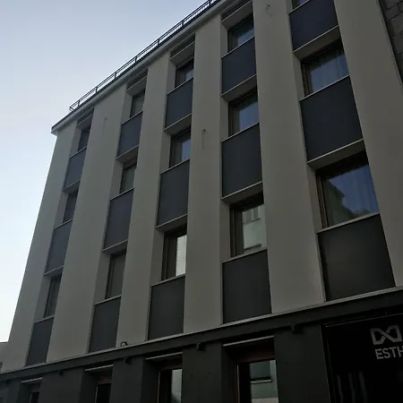 Bob W Ticinese Lejlighedshotel Milano