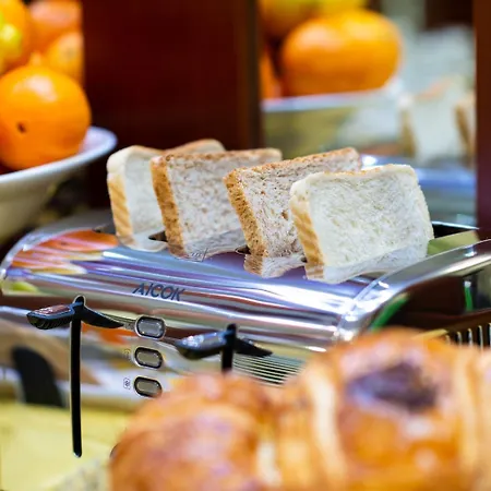 Hd Отель Милан