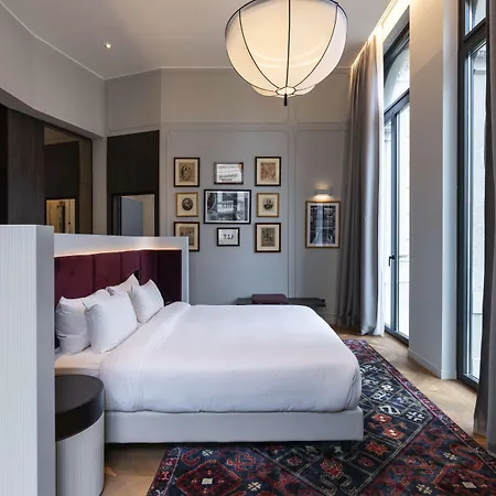 Отель Palazzo Touring Club Milan, A Radisson Collection