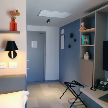 호텔 21 House Of Stories Citta Studi 3*