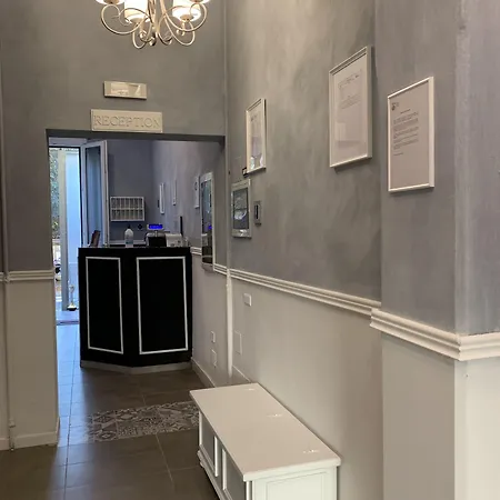 Giovanna Citylife Hotel *